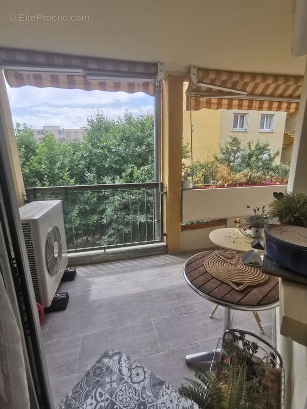 Appartement à LYON-8E