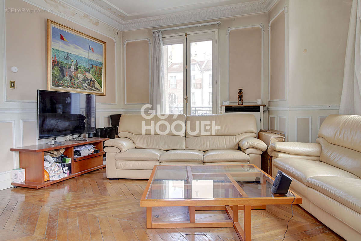 Appartement à PARIS-20E