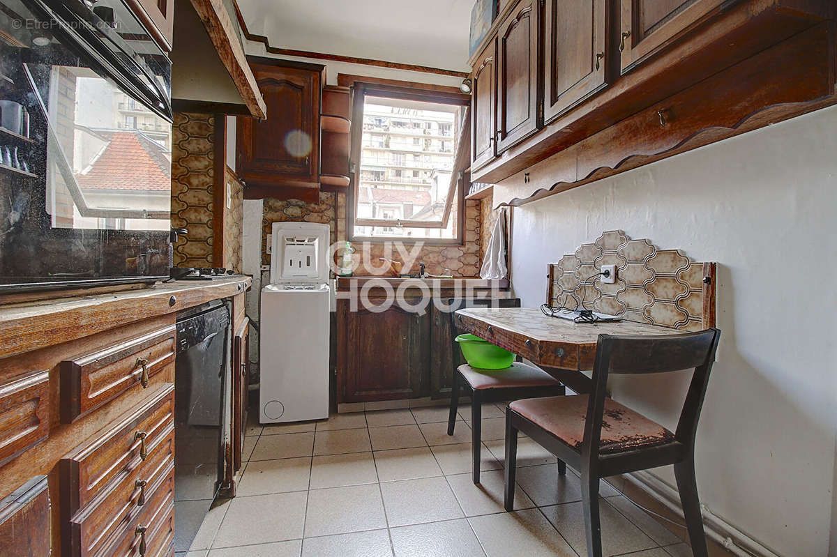 Appartement à PARIS-20E