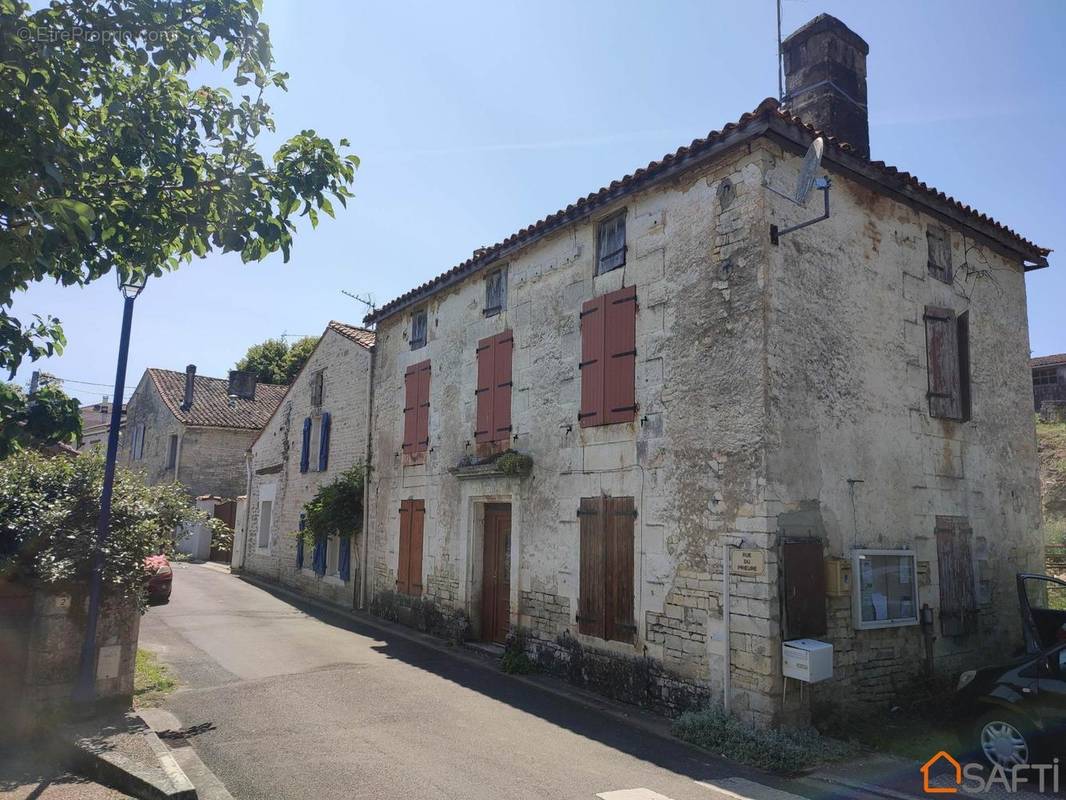 Photo 1 - Maison à AUSSAC-VADALLE