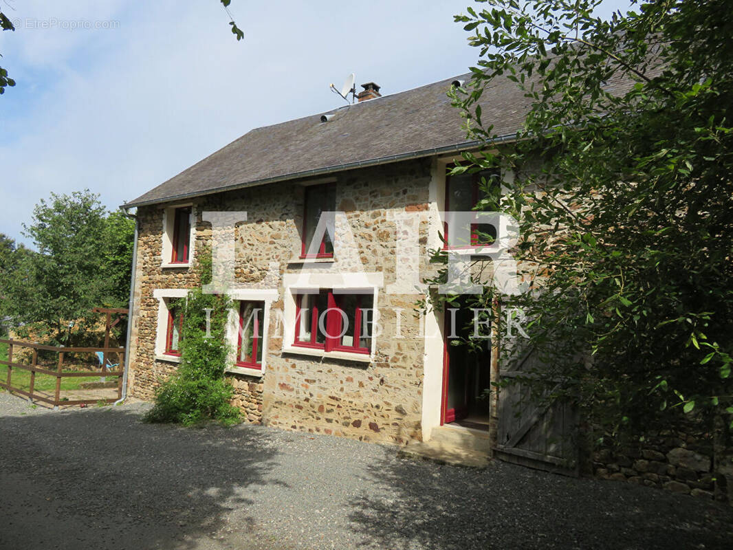 Maison à PRE-EN-PAIL