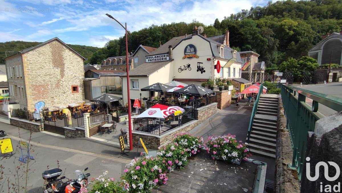 Photo 1 - Commerce à BOGNY-SUR-MEUSE