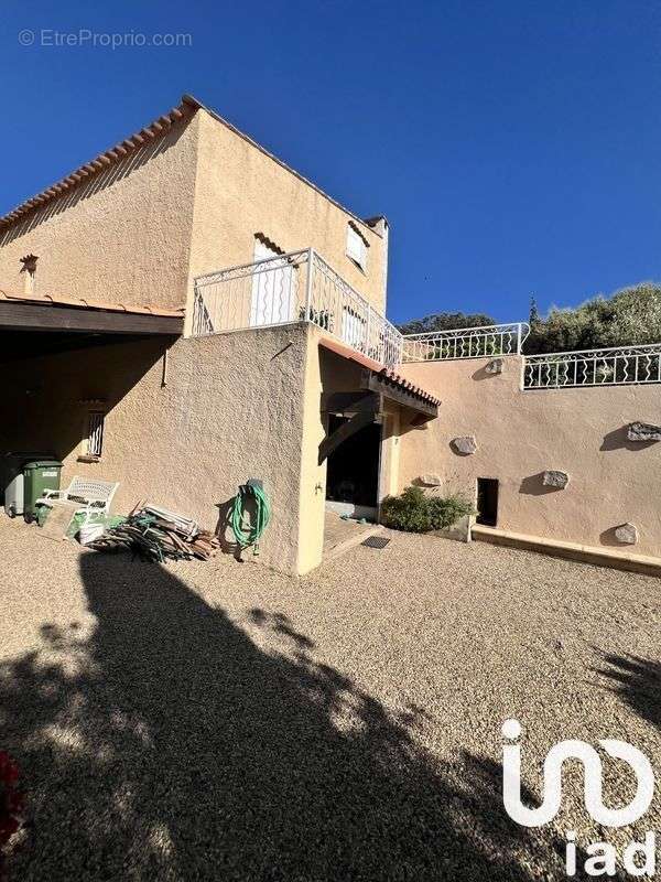 Photo 3 - Maison à CHATEAUNEUF-LE-ROUGE