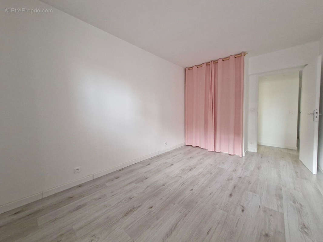 Appartement à RUEIL-MALMAISON