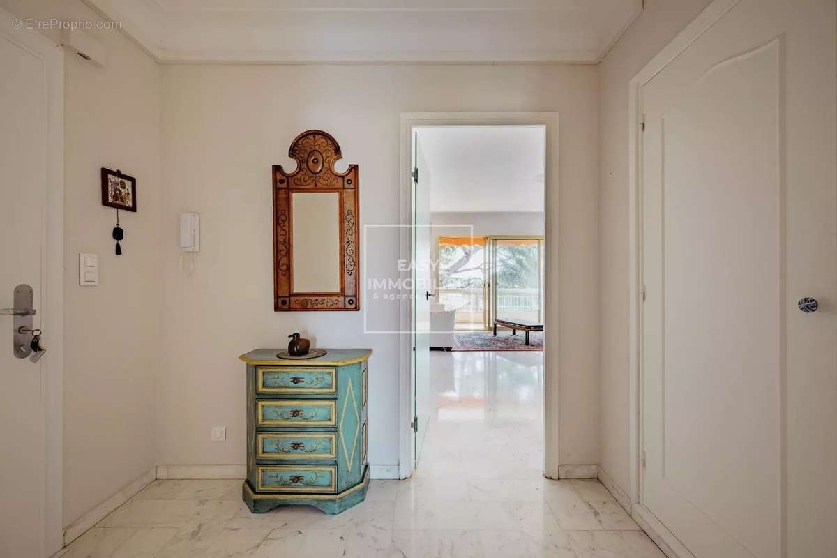 Appartement à CAGNES-SUR-MER