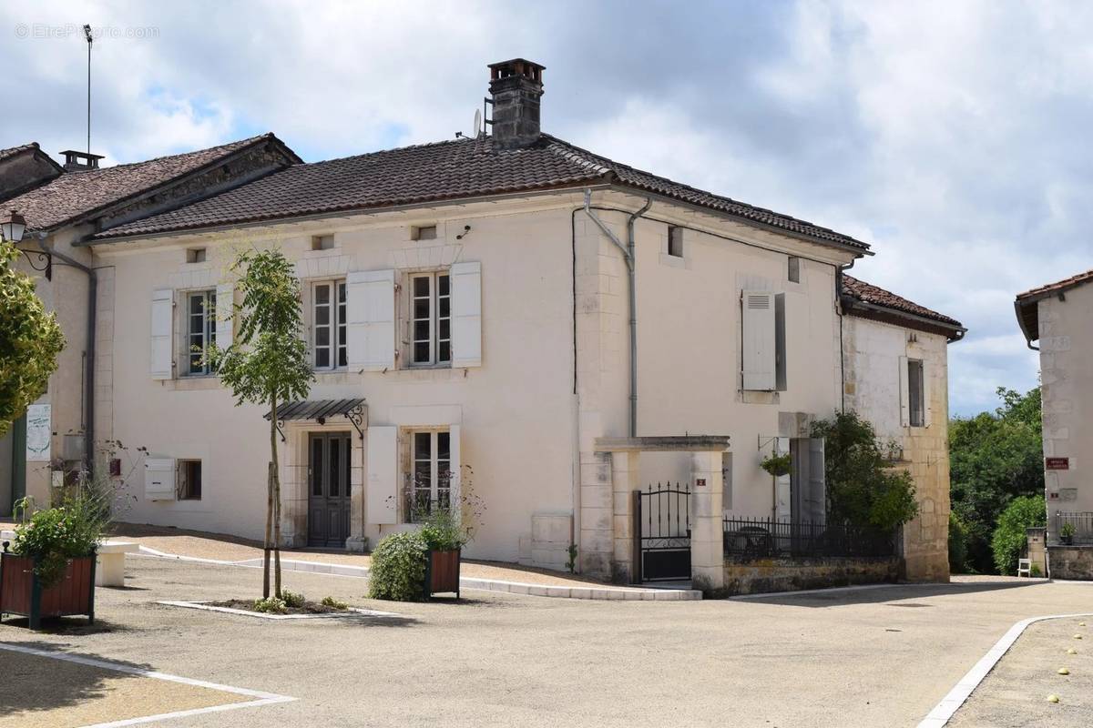 Maison à MAREUIL