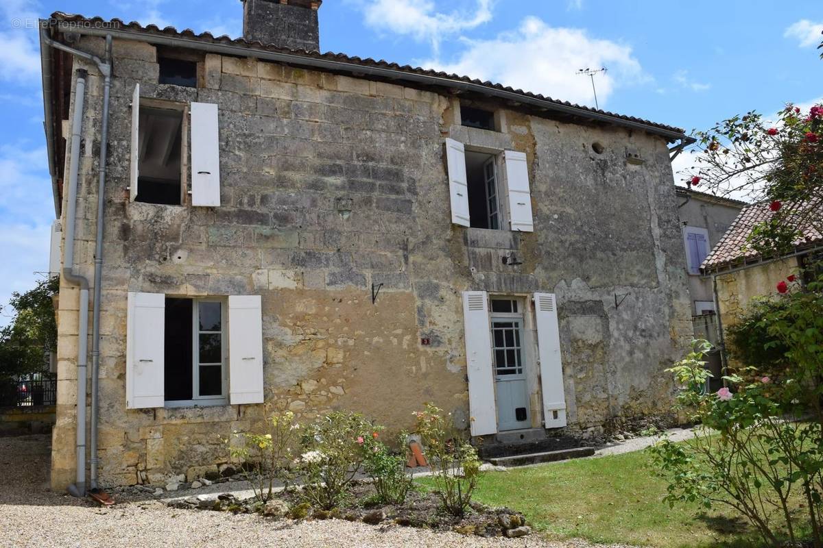 Maison à MAREUIL