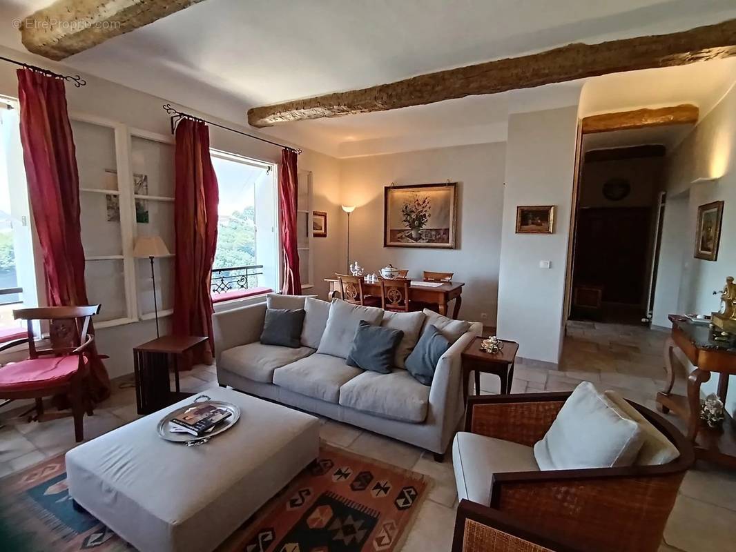 Appartement à CAGNES-SUR-MER