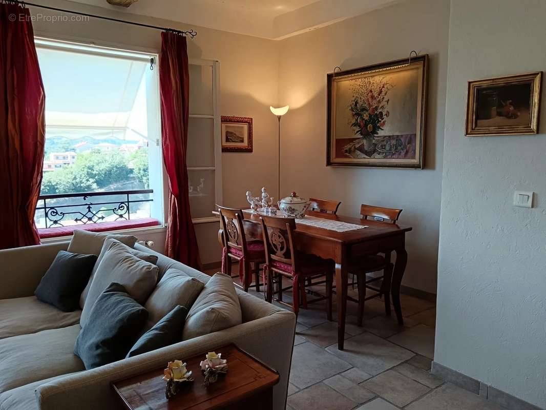 Appartement à CAGNES-SUR-MER