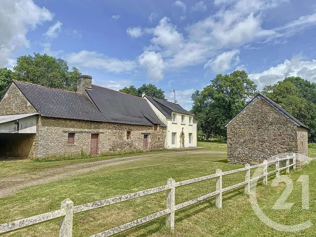 Maison à SAINT-JEAN-LA-POTERIE