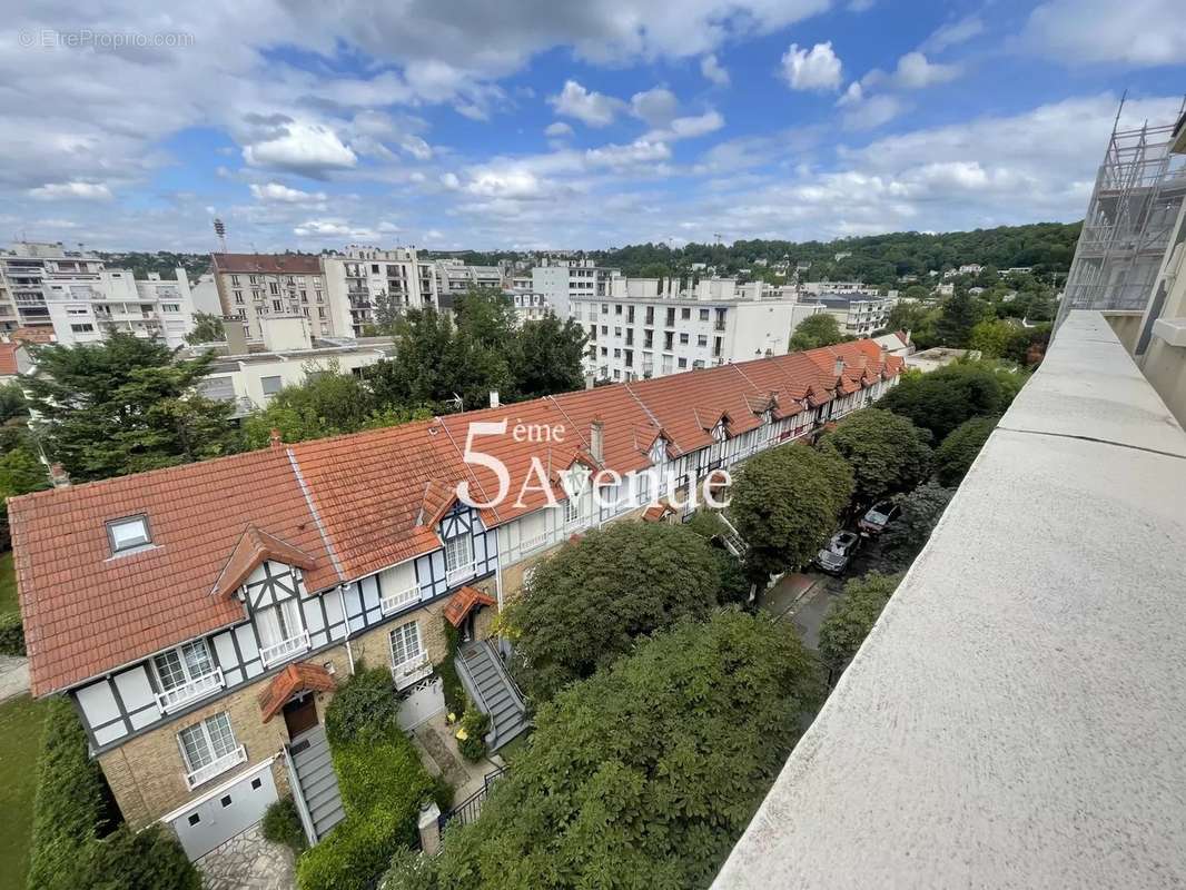 Appartement à SAINT-MAUR-DES-FOSSES