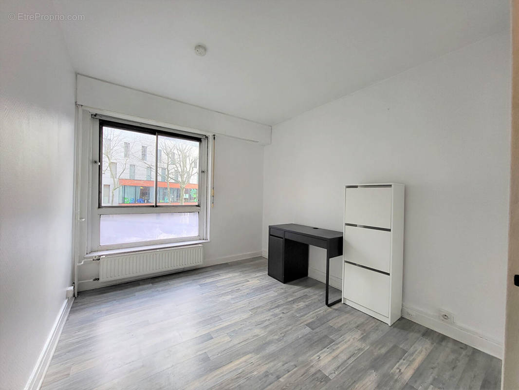 Appartement à PARIS-19E