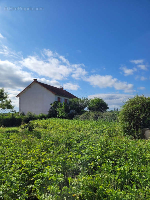 Maison à SAINT-POURCAIN-SUR-SIOULE