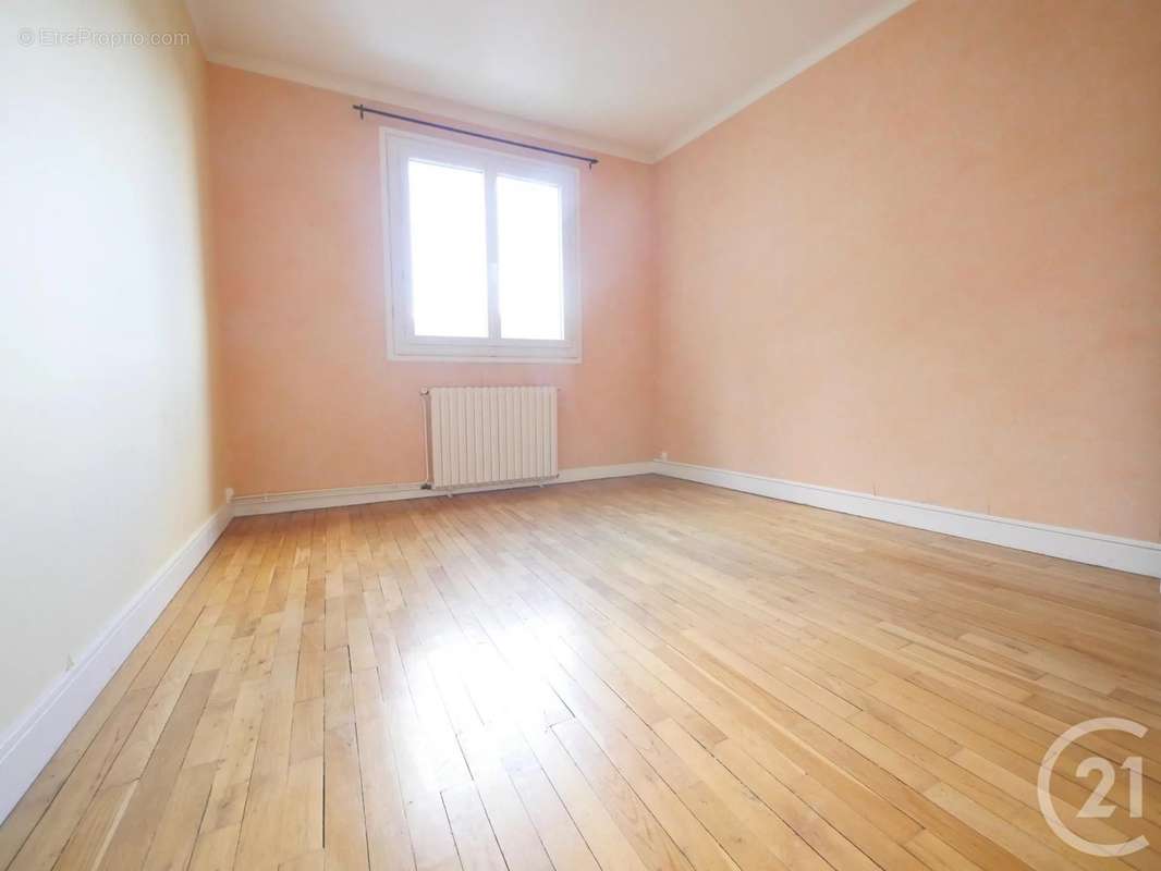 Appartement à GUERET