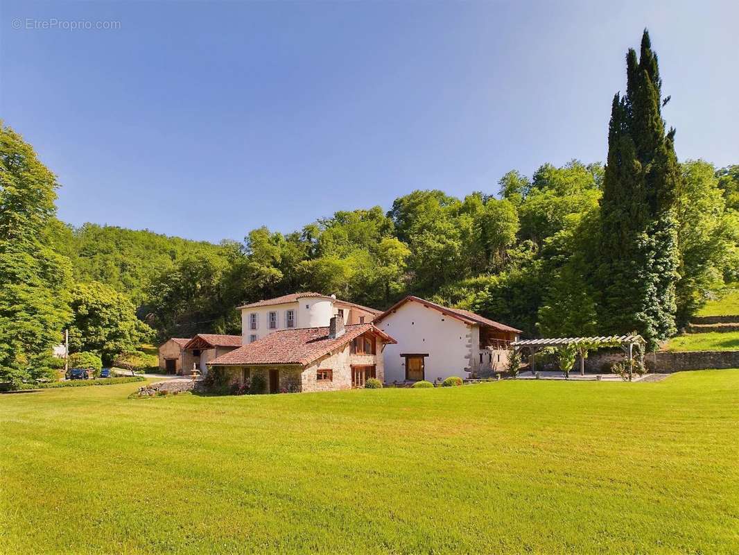 Maison à FOIX