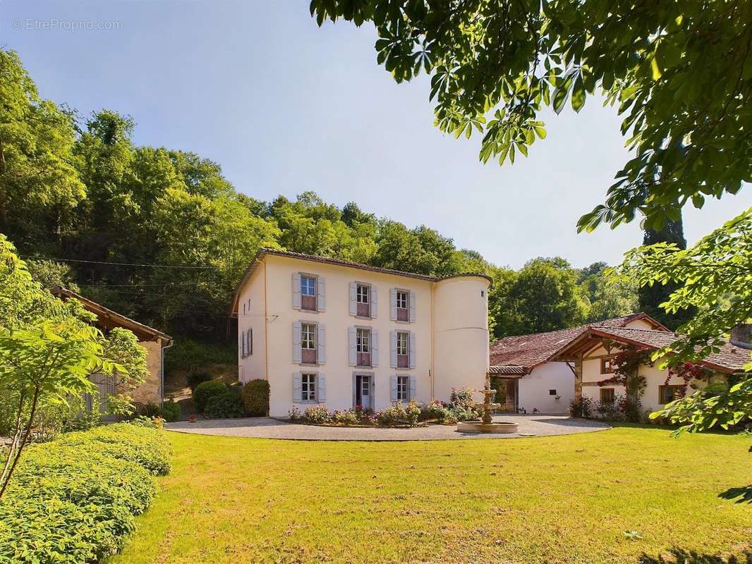 Maison à FOIX