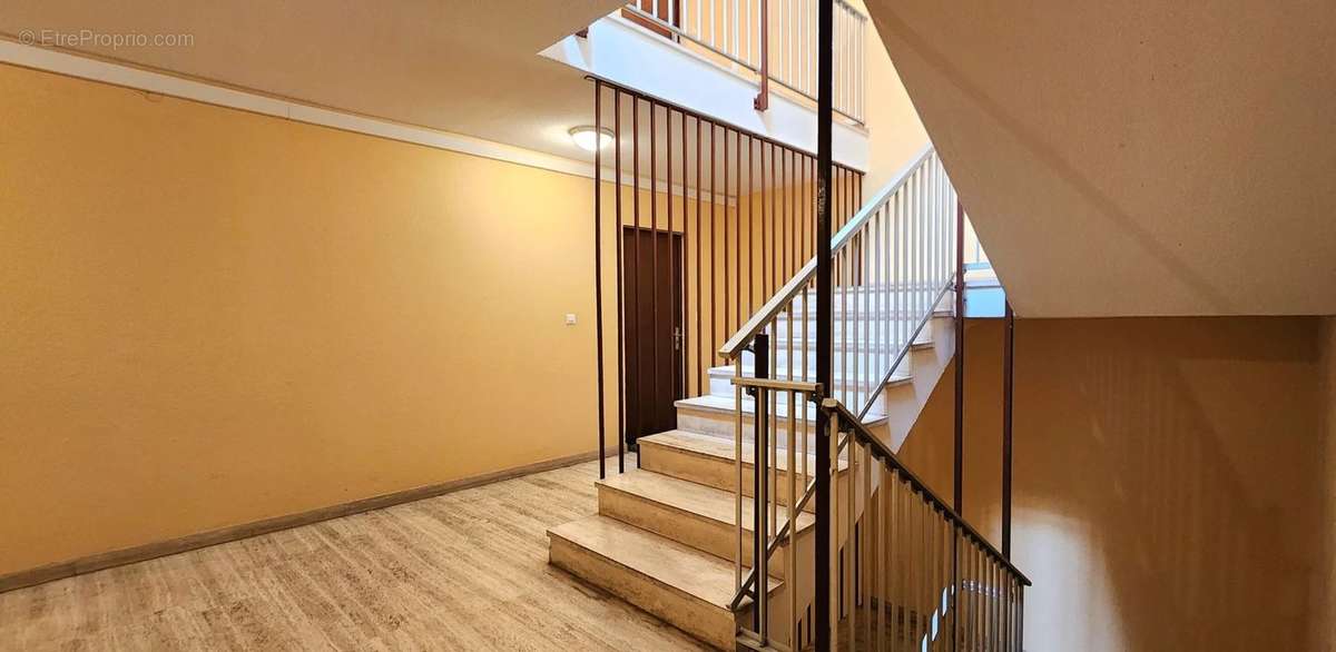 Appartement à CASTELNAU-LE-LEZ