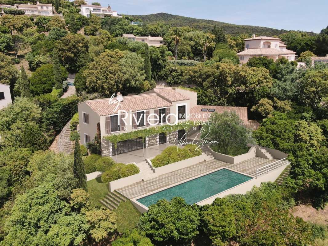 Maison à CAVALAIRE-SUR-MER