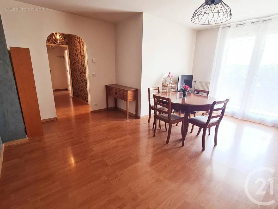 Appartement à BONNEUIL-SUR-MARNE