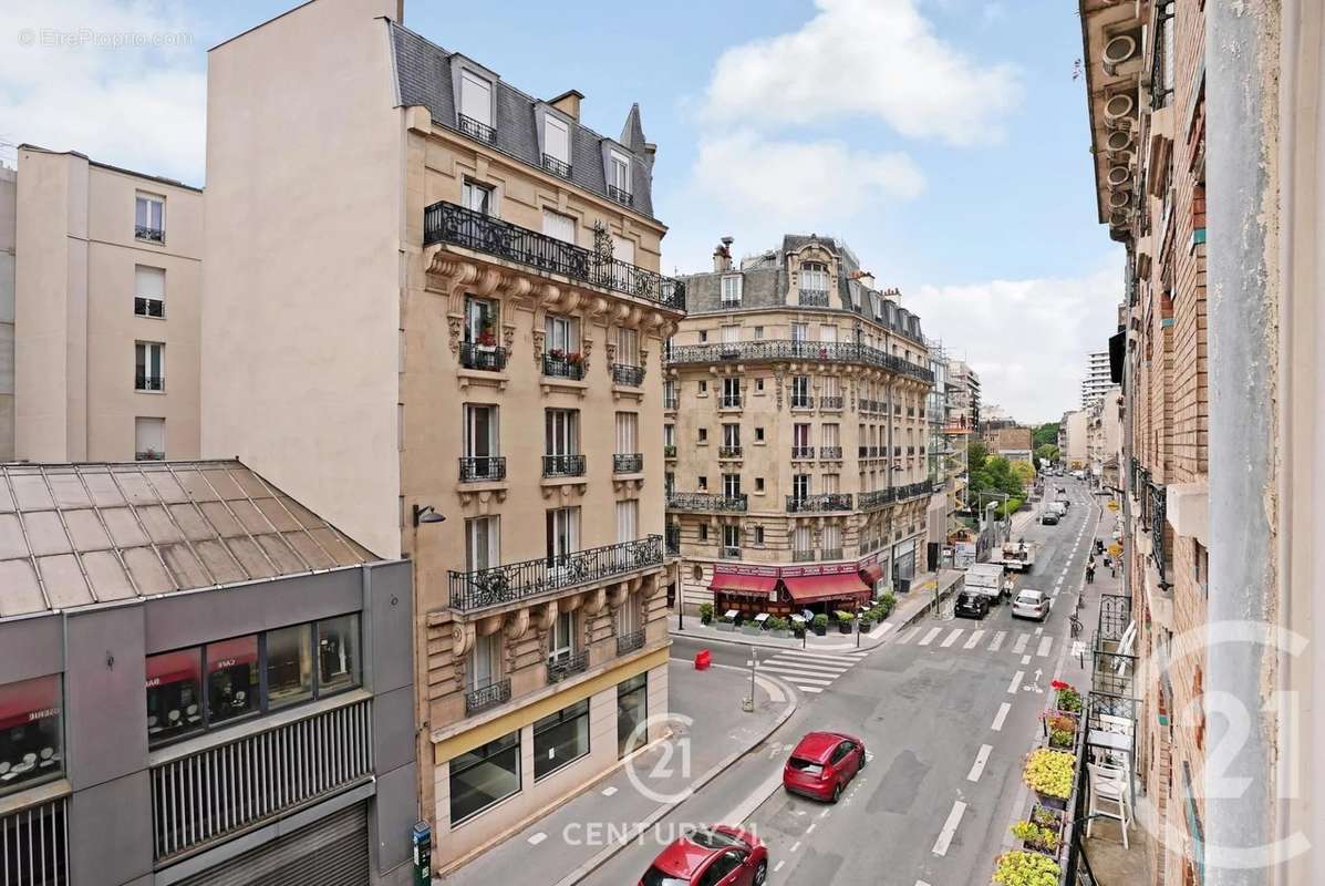 Appartement à PARIS-15E