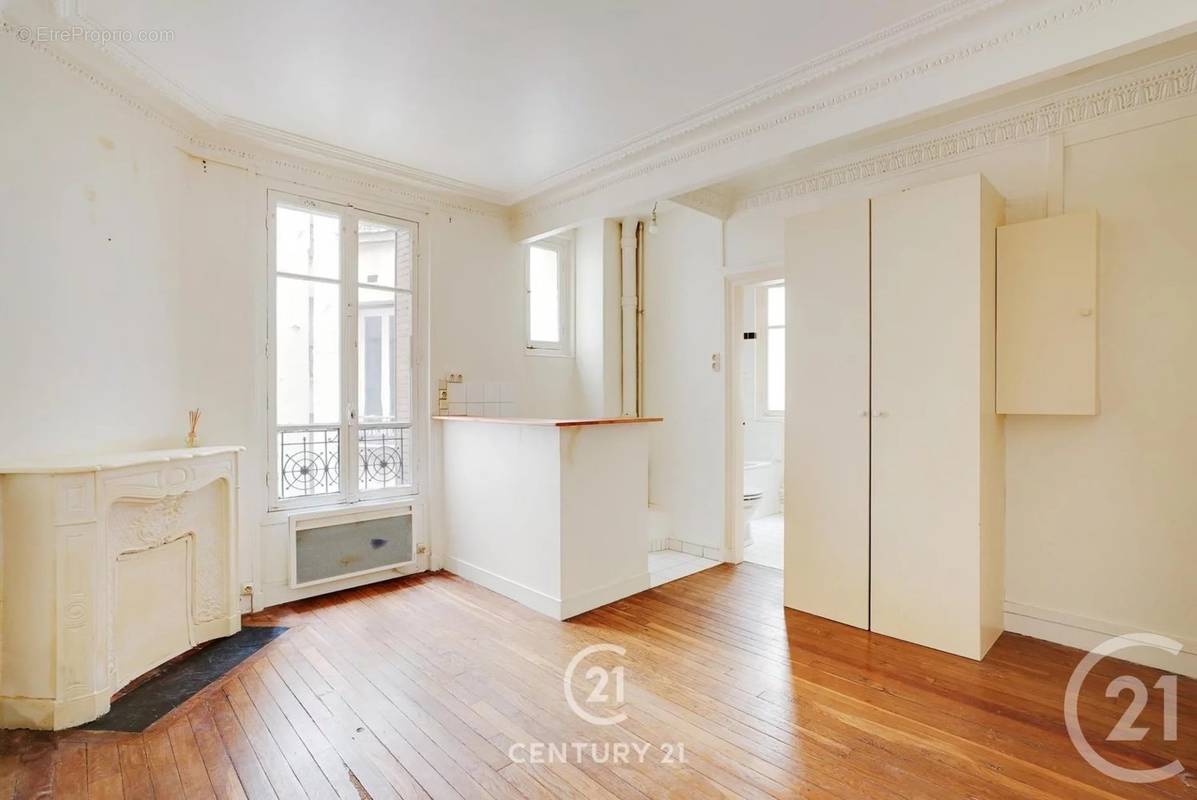 Appartement à PARIS-15E