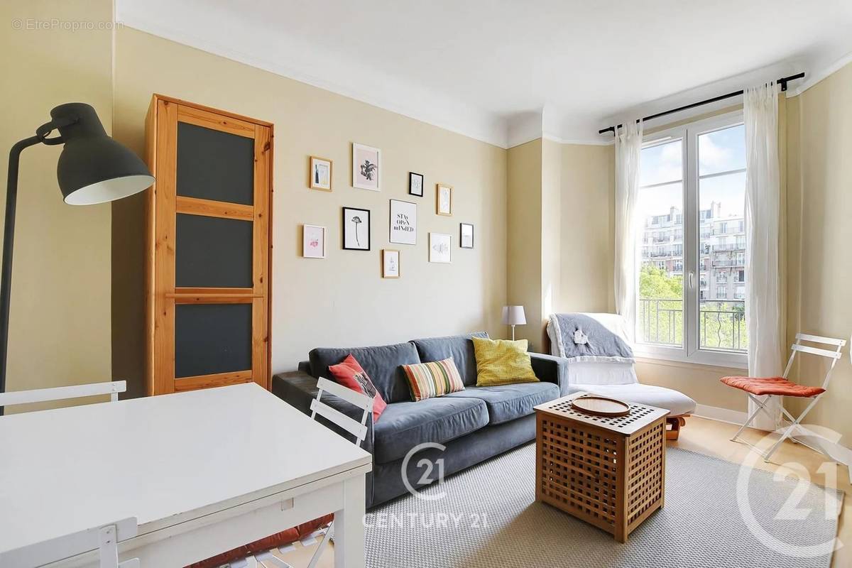 Appartement à PARIS-15E