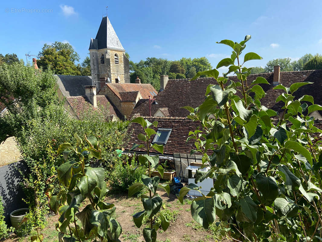 Maison à CONDE-SUR-HUISNE