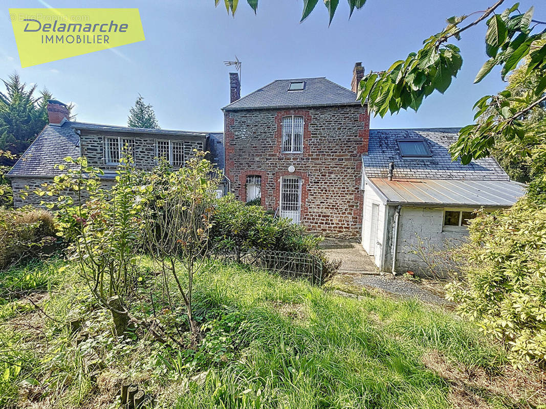 Maison à FOLLIGNY