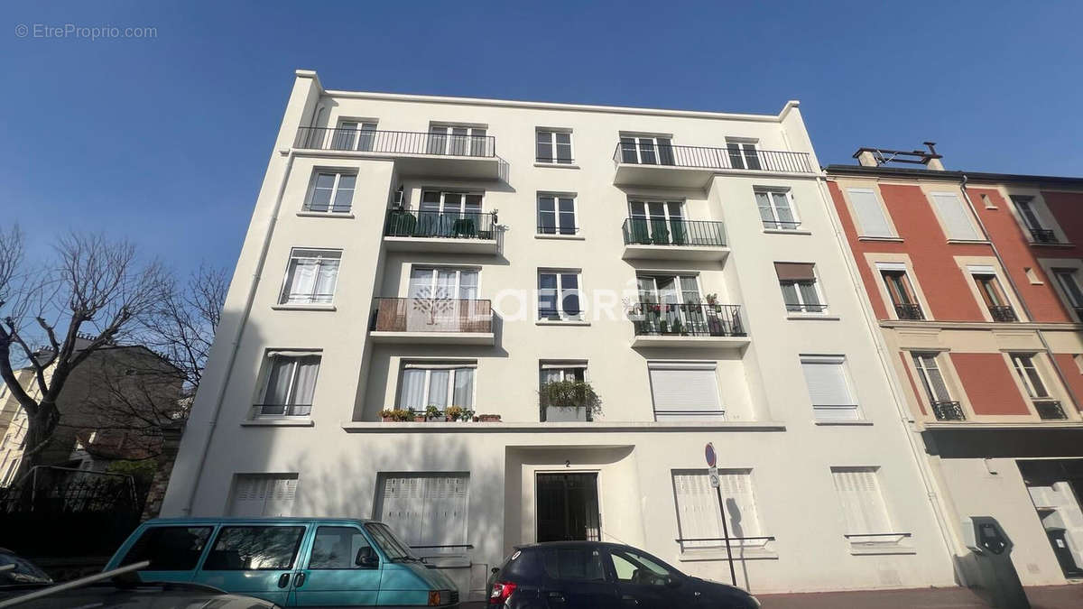 Appartement à ASNIERES-SUR-SEINE