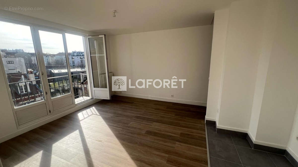 Appartement à ASNIERES-SUR-SEINE