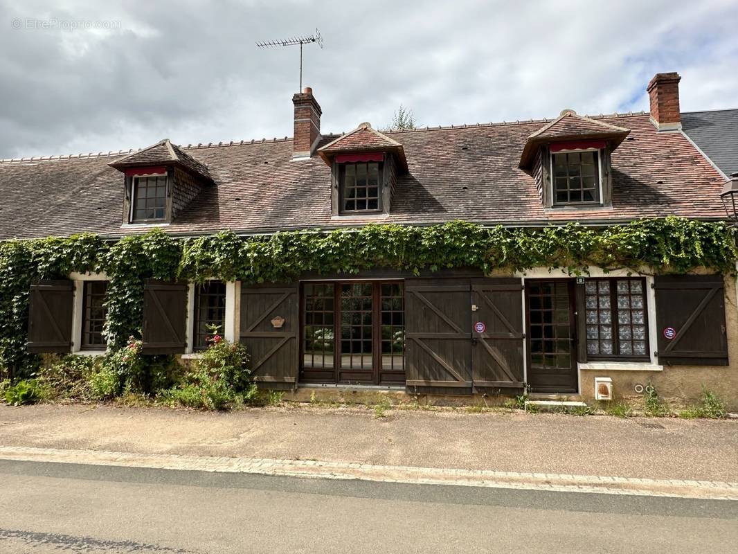 Maison à LYS-SAINT-GEORGES