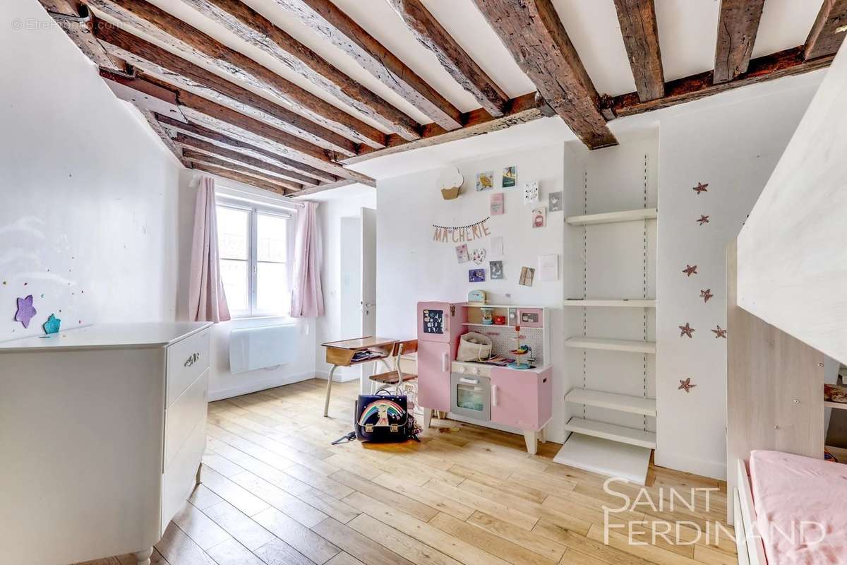 Appartement à PARIS-9E