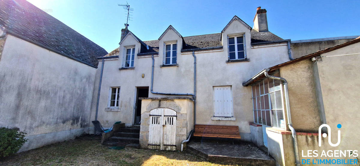 Maison à MEUNG-SUR-LOIRE