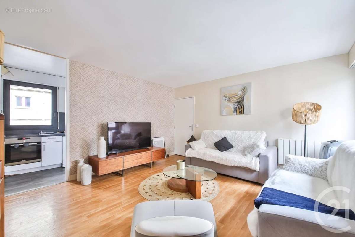 Appartement à PARIS-15E