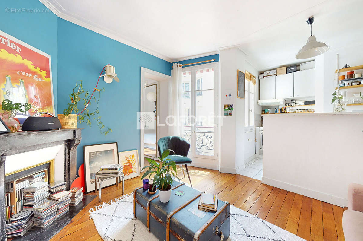 Appartement à PARIS-17E