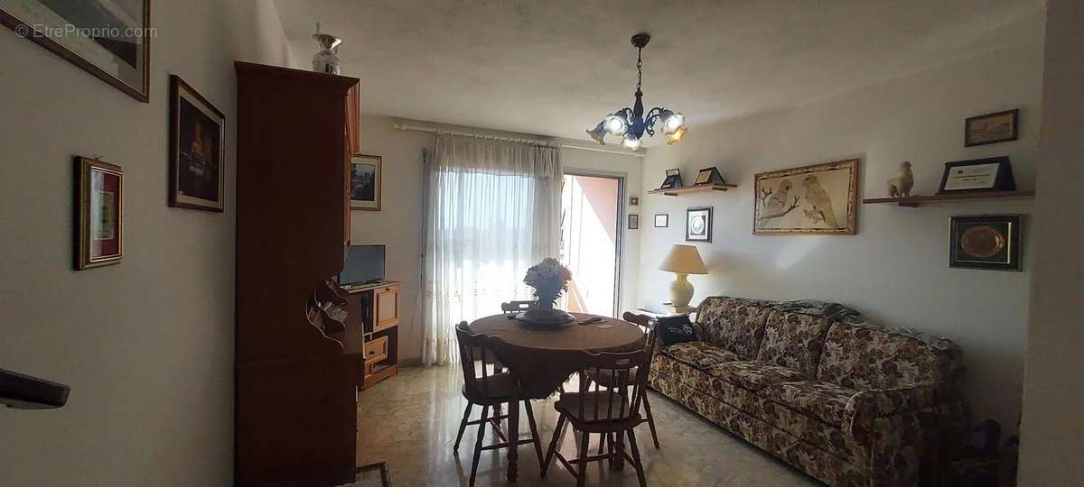 Appartement à MENTON