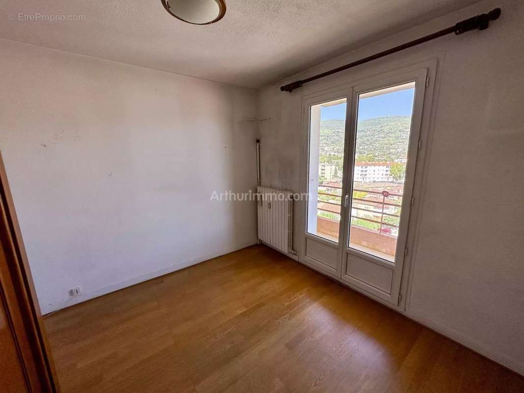 Appartement à DRAGUIGNAN