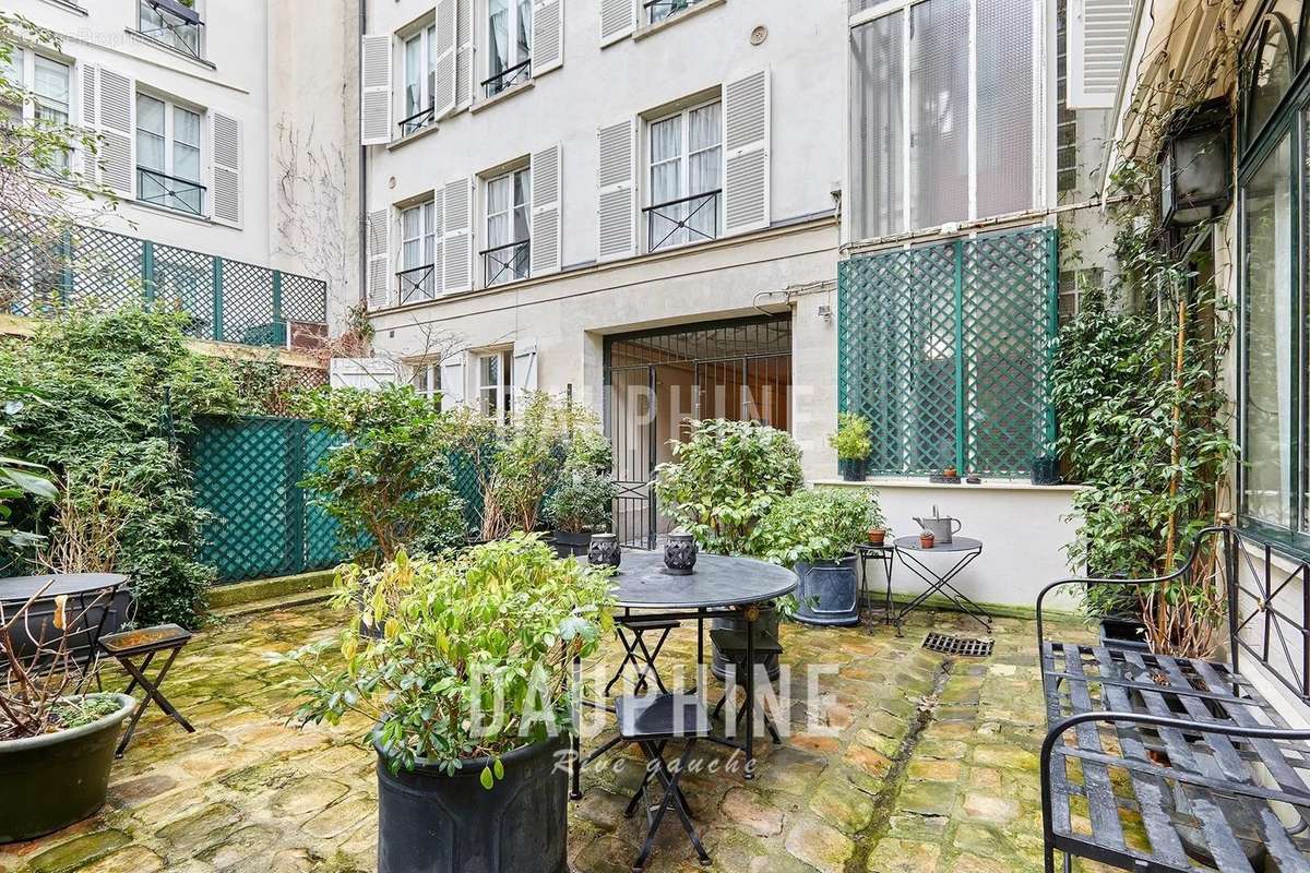 Appartement a louer paris-7e-arrondissement - 5 pièce(s) - 91 m2 - Surfyn