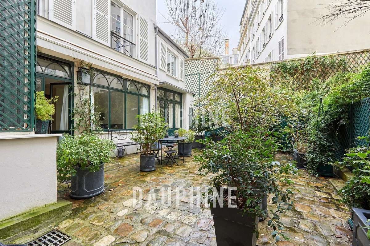 Appartement a louer paris-7e-arrondissement - 5 pièce(s) - 91 m2 - Surfyn