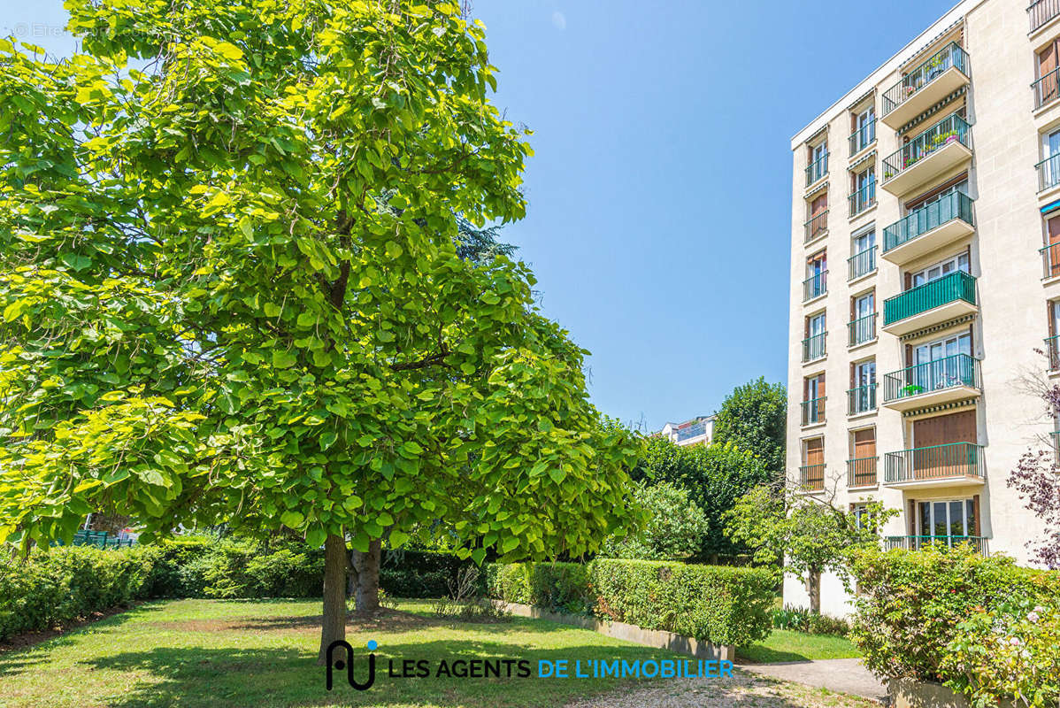 Appartement à RUEIL-MALMAISON