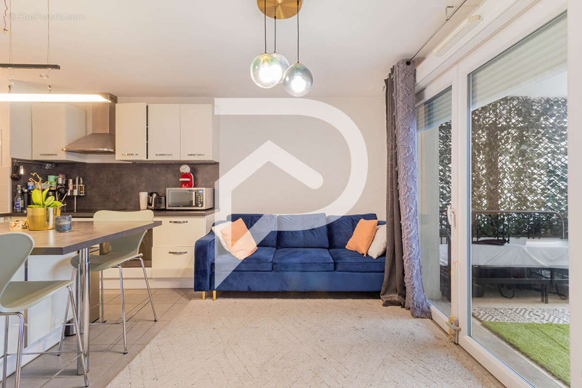 Appartement à MARSEILLE-3E