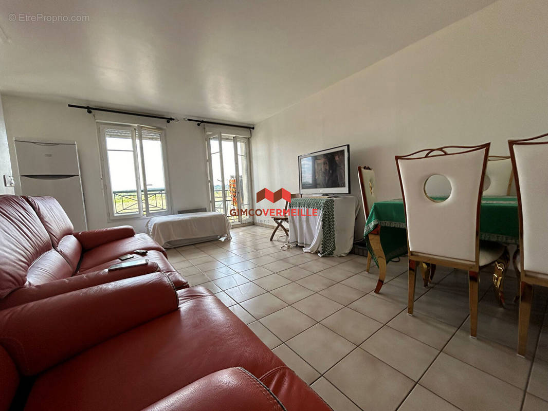 Appartement à CARRIERES-SOUS-POISSY