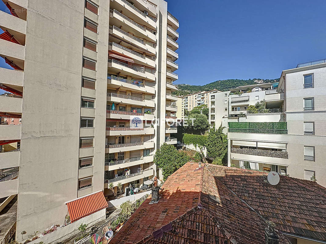 Appartement à BEAUSOLEIL