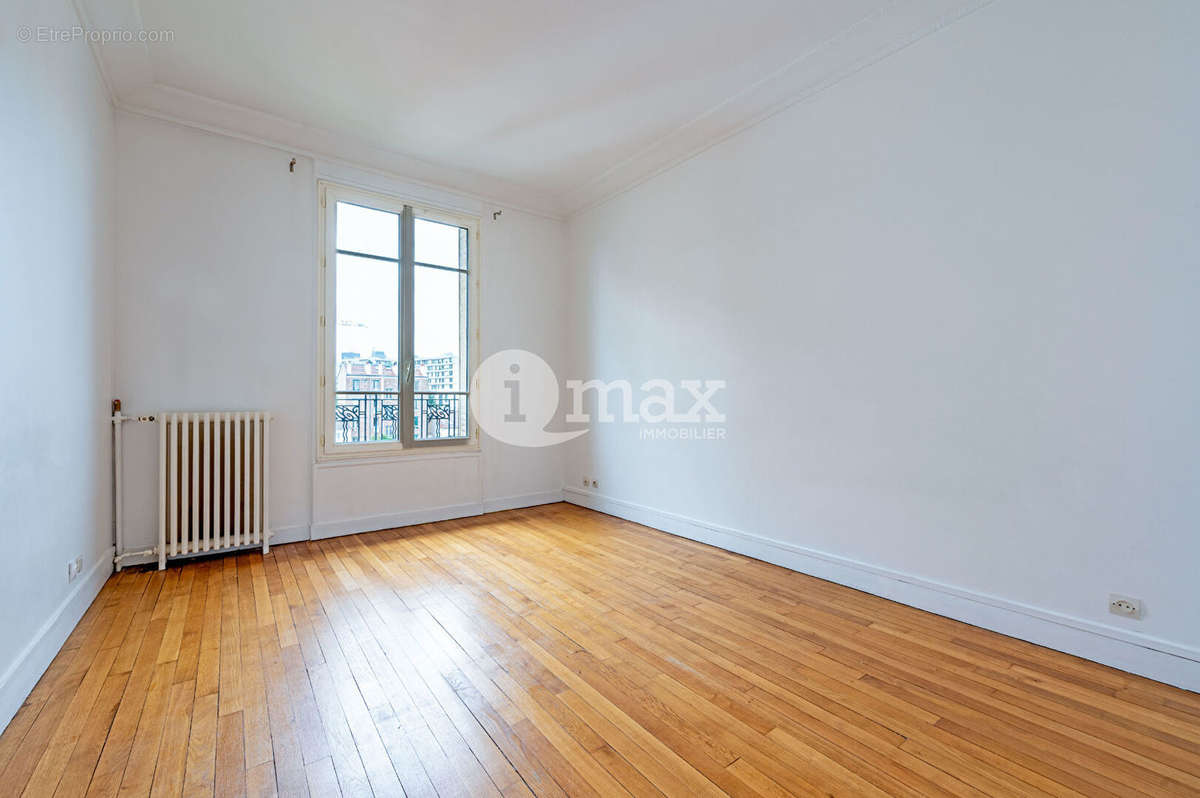 Appartement à COLOMBES