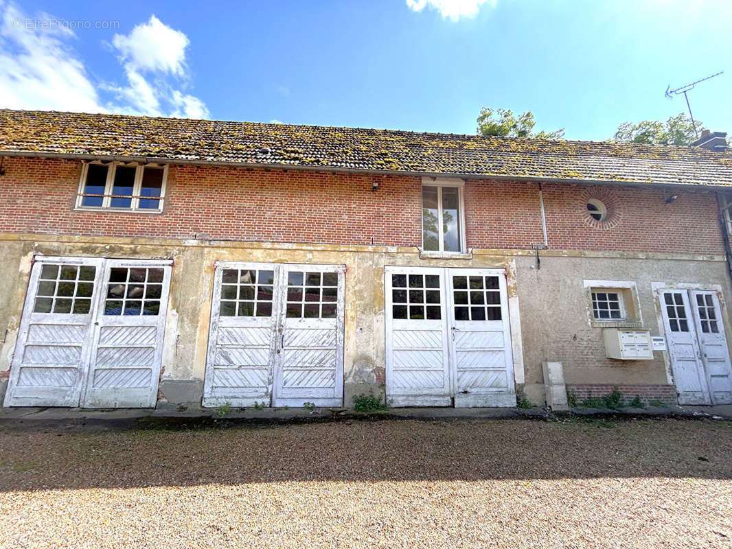 Appartement à VAUX-SUR-EURE