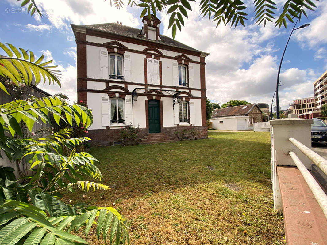 Maison à EVREUX