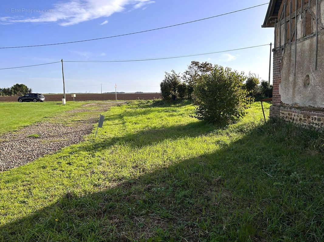 Terrain à CAUGE