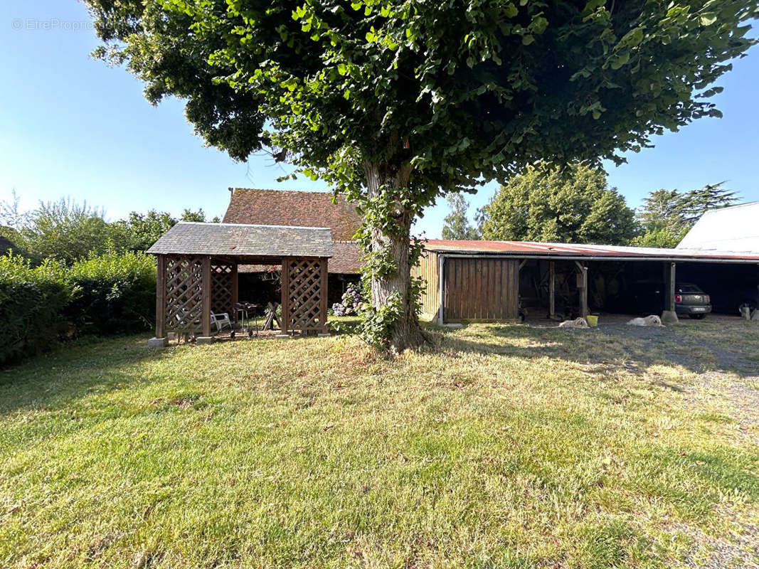 Maison à COUDRES