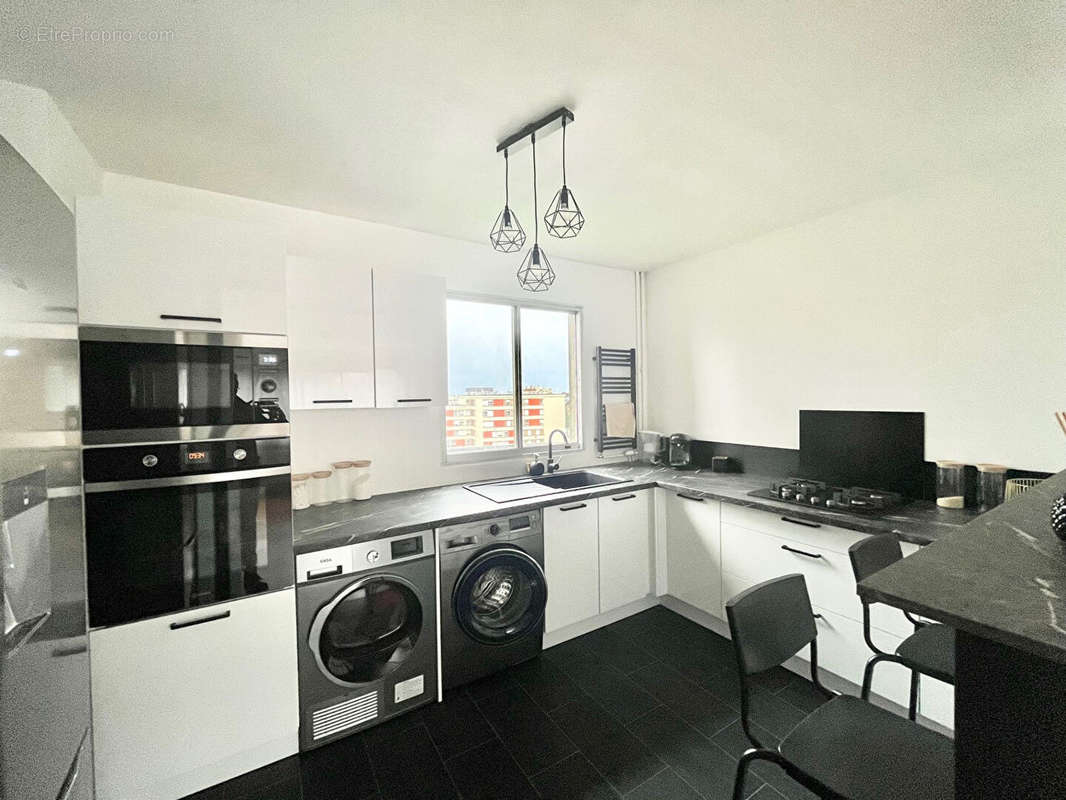 Appartement à HEROUVILLE-SAINT-CLAIR