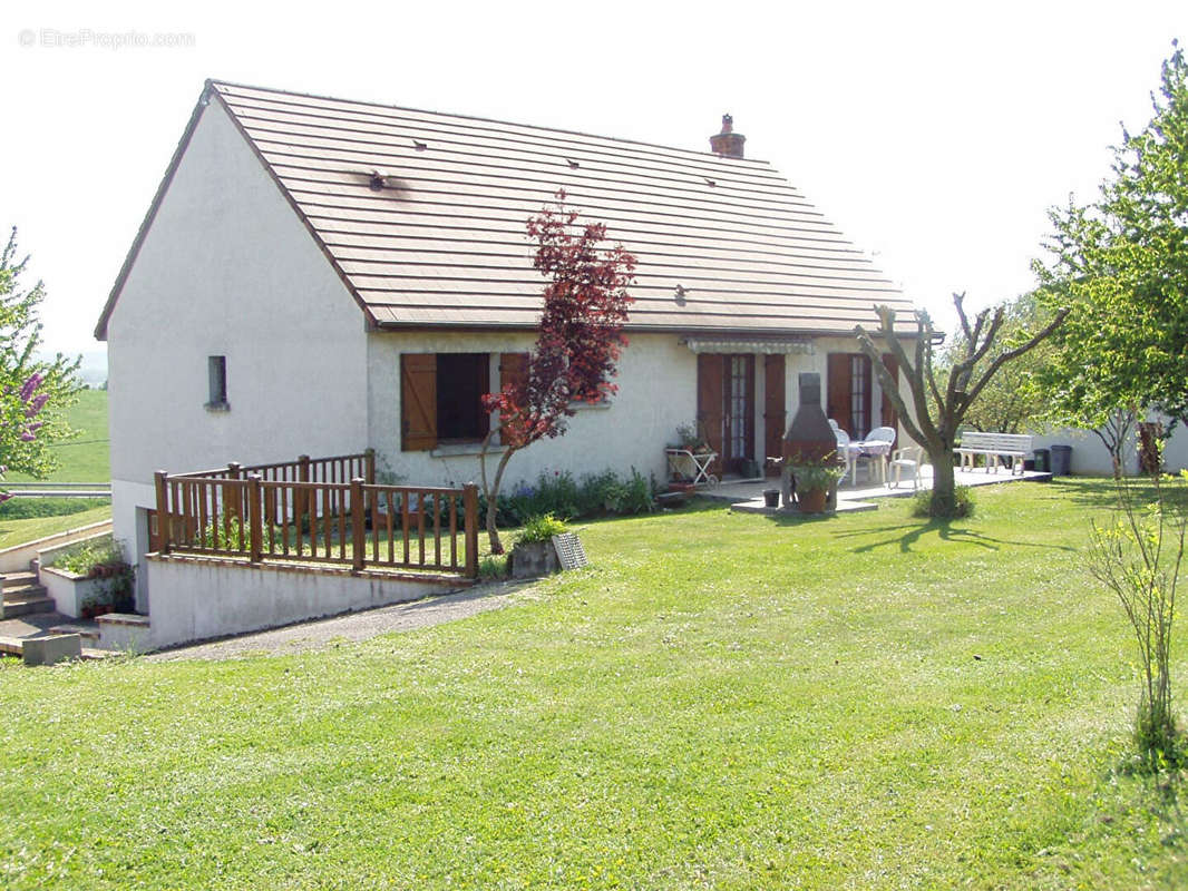 Maison à SAINT-OUEN-SUR-LOIRE